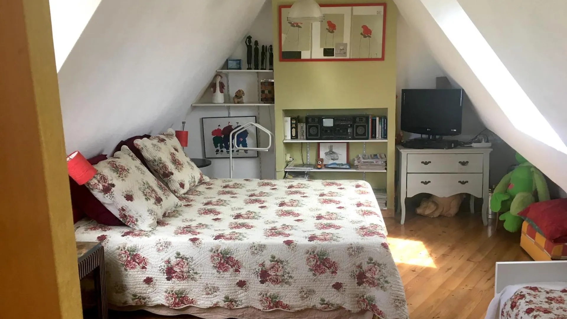Chambres D'Hotes Villa Symphorien Surzur 0*,  Franciaország